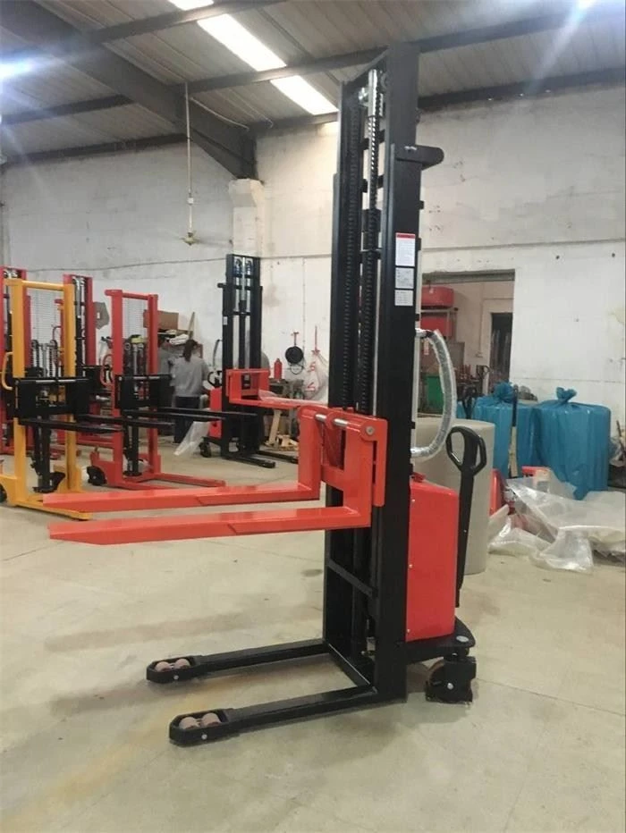 Powerfully Reducing Energy Consumption Semi Electric Pallet Stacker